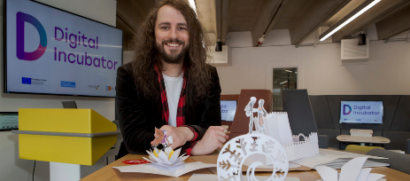 From Pop-up Toys to Fold Away Shops: Welcome to the World of a Paper Engineer